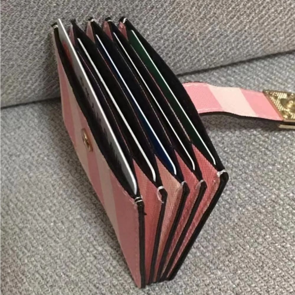 🆕️ Victoria's Secret Acordian Card Case New Style - Picture 2 of 7